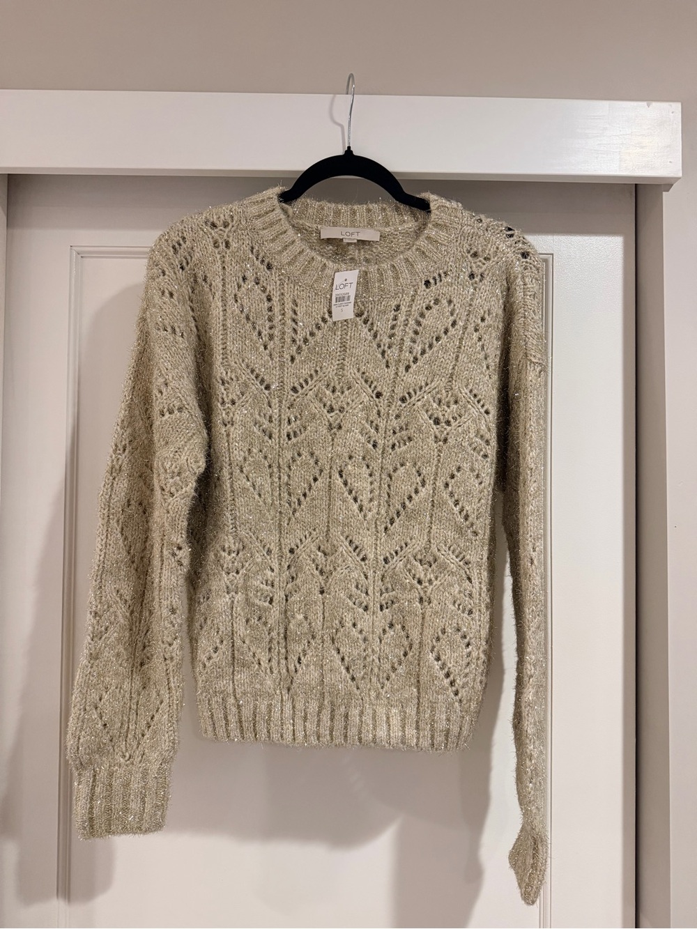 ✨ NWT LOFT Beige w/ Gold Open-Knit Crewneck Sweater Size Small
